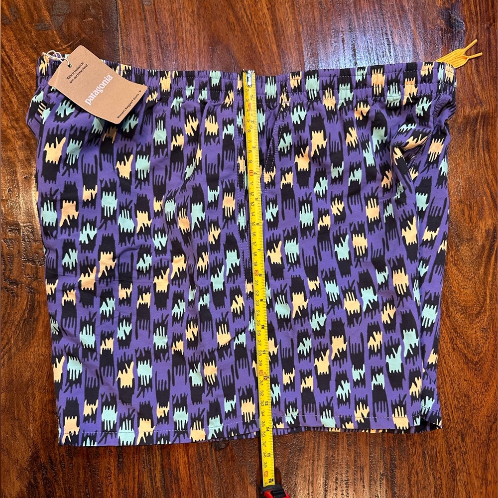 NWT! Patagonia Women's 5” Baggies Shorts Intrtwnd Hnds/Perennial Purple 🌺🛍️ - Picture 8 of 8